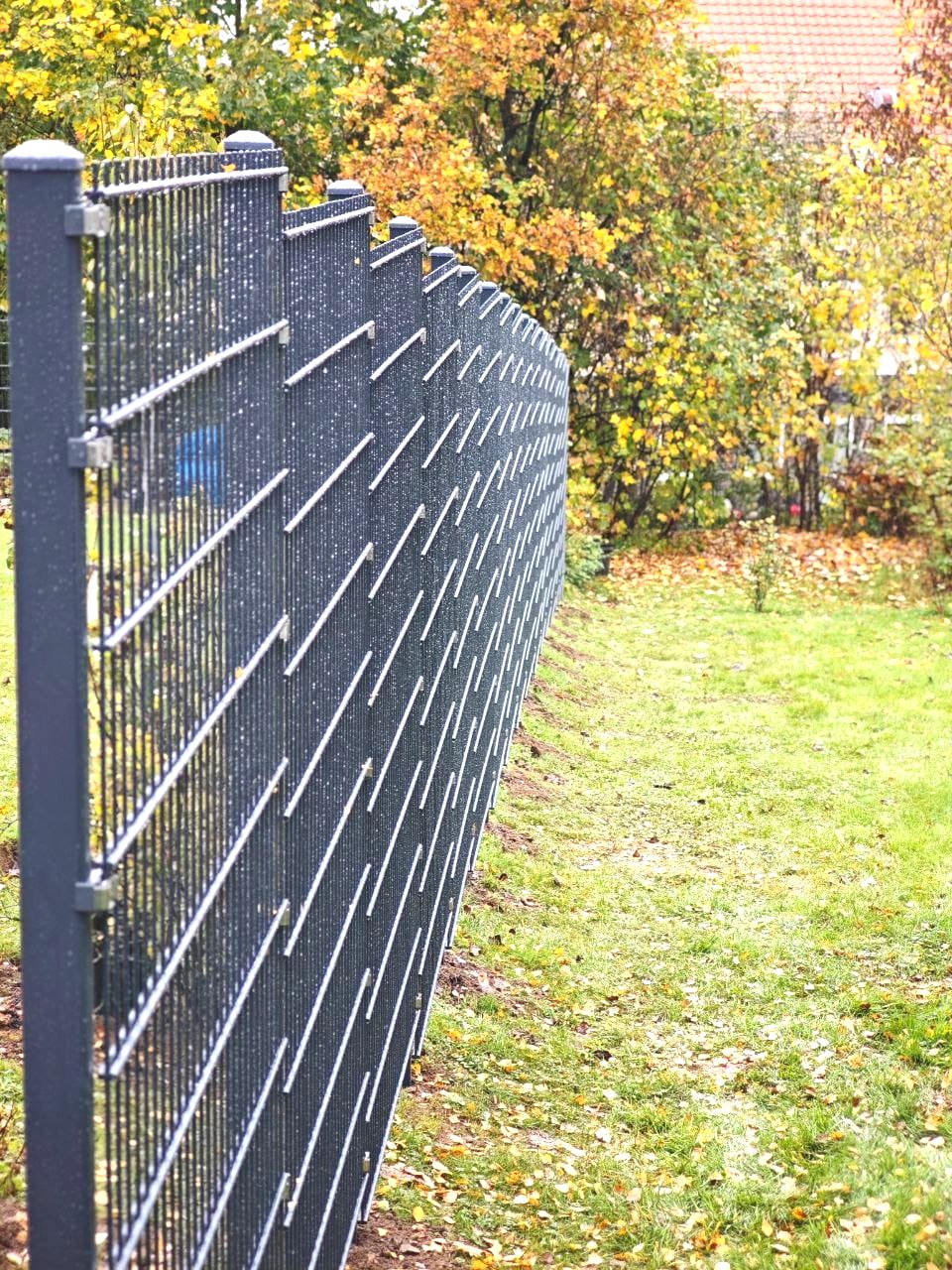 Doppelstabmattenzaun in Anthrazit, Zaunbau Bergneustadt